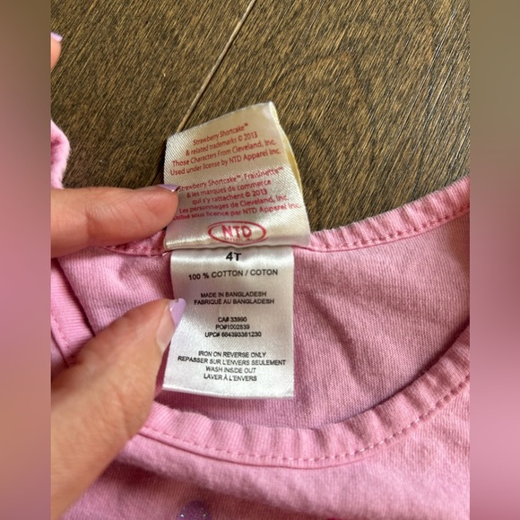 Strawberry Shortcake top size 4T - Picture 4 of 4